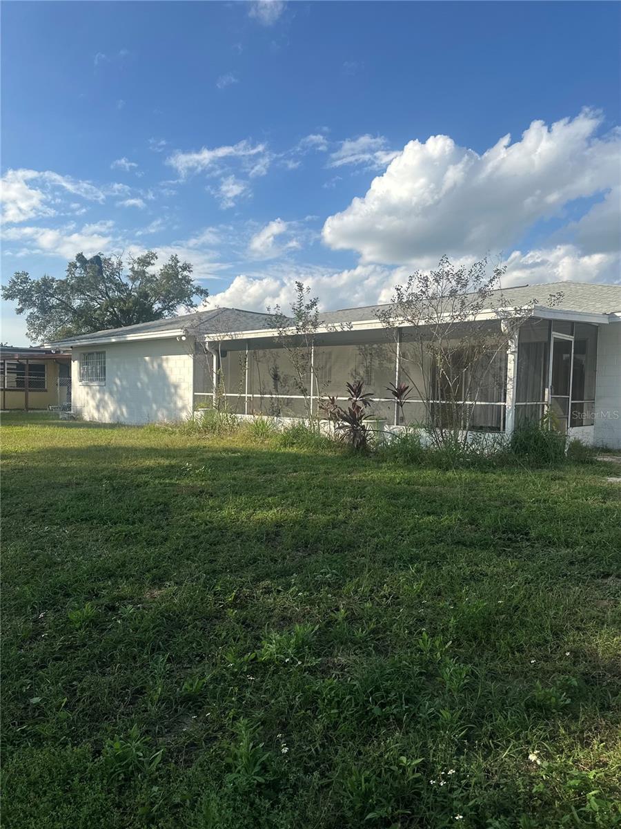 BEL AIRE WOODS EIGHTH ADD - Residential