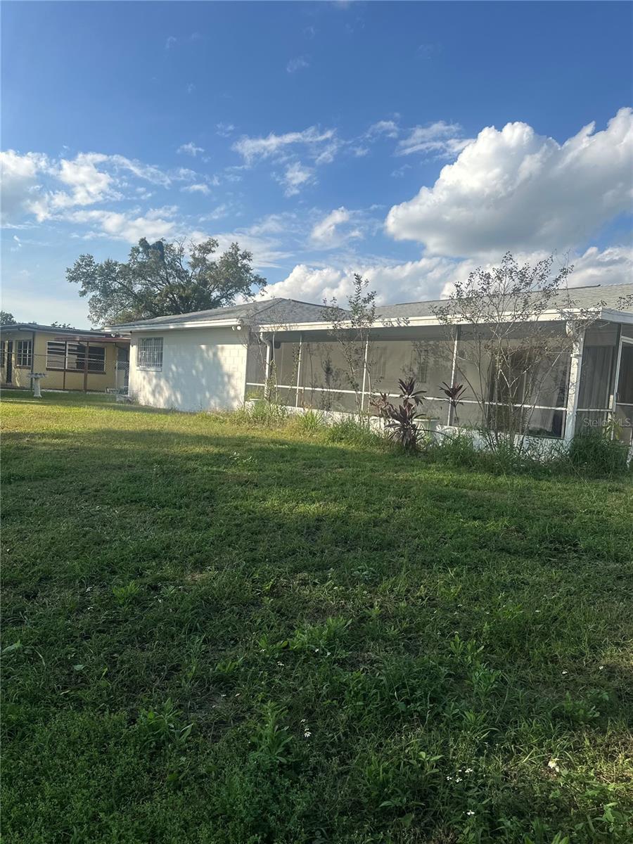 BEL AIRE WOODS EIGHTH ADD - Residential