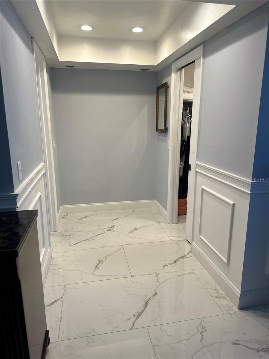 BEL AIRE WOODS EIGHTH ADD - Residential