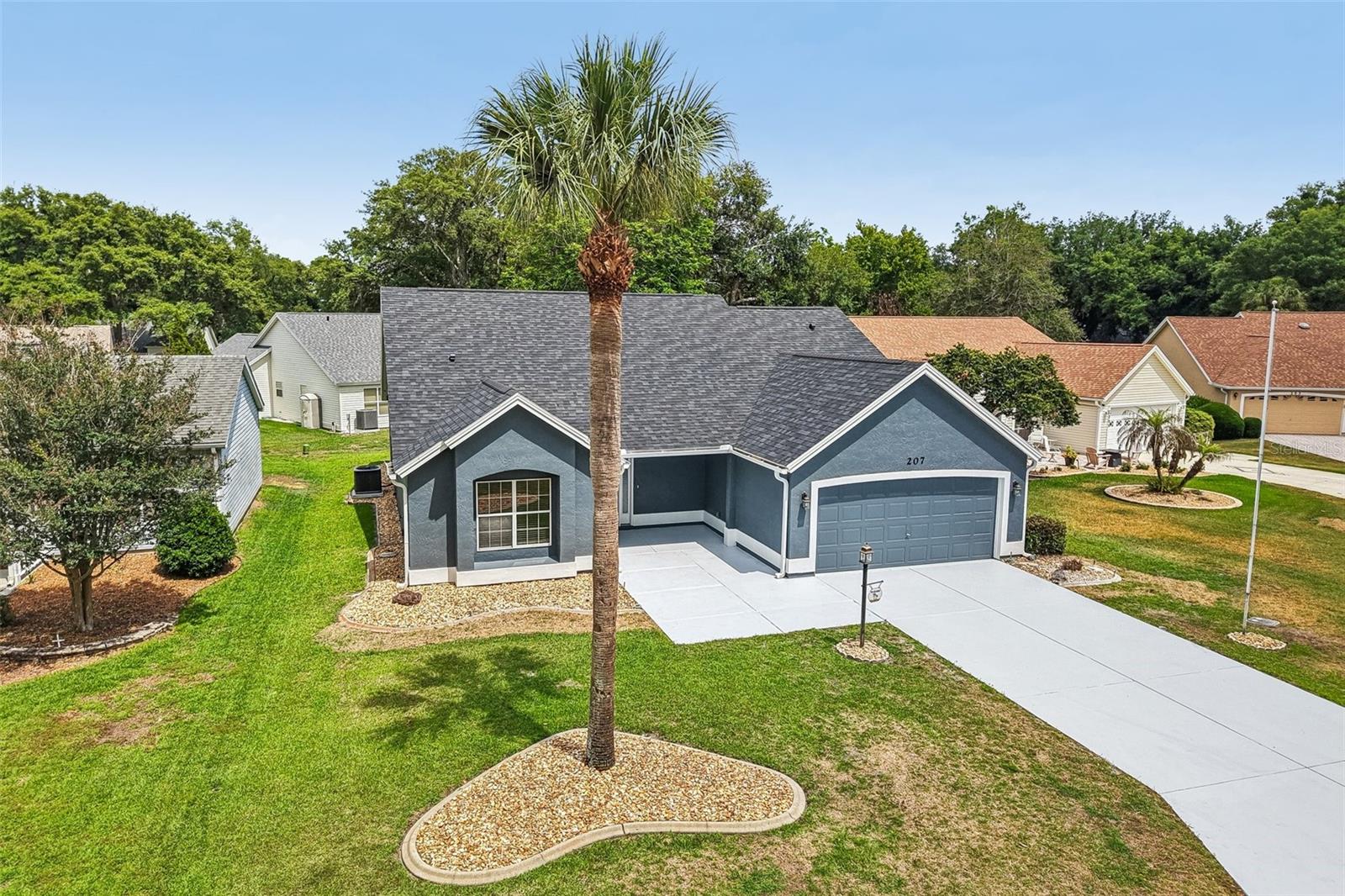 LADY LAKE ORANGE BLOSSOM GARDENS UNIT 19 - Residential