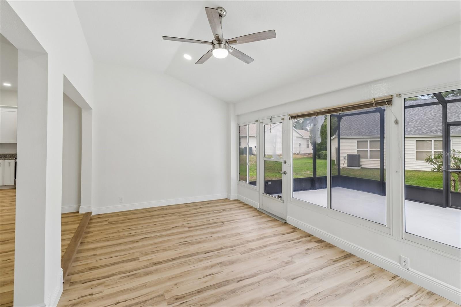 LADY LAKE ORANGE BLOSSOM GARDENS UNIT 19 - Residential