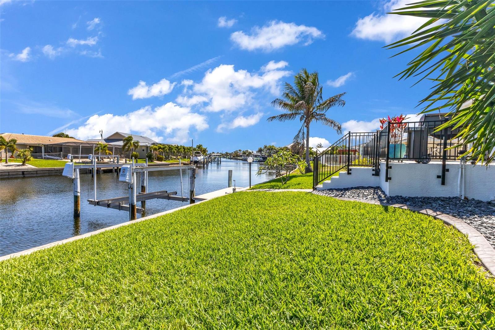 PUNTA GORDA ISLES SEC 05 - Residential