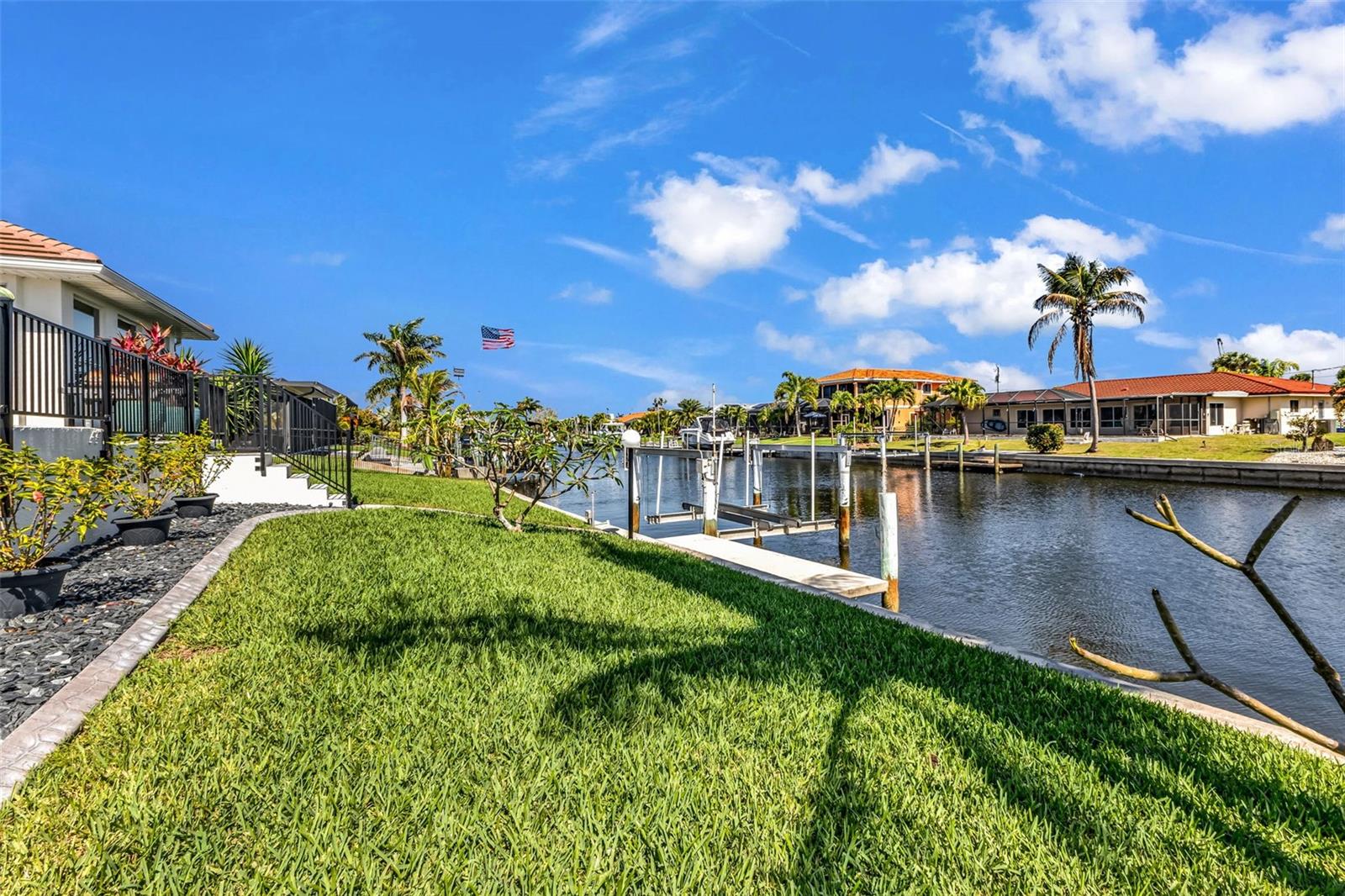 PUNTA GORDA ISLES SEC 05 - Residential