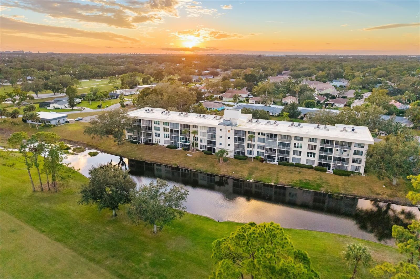 PALM AIRE CONDO 1 - Residential