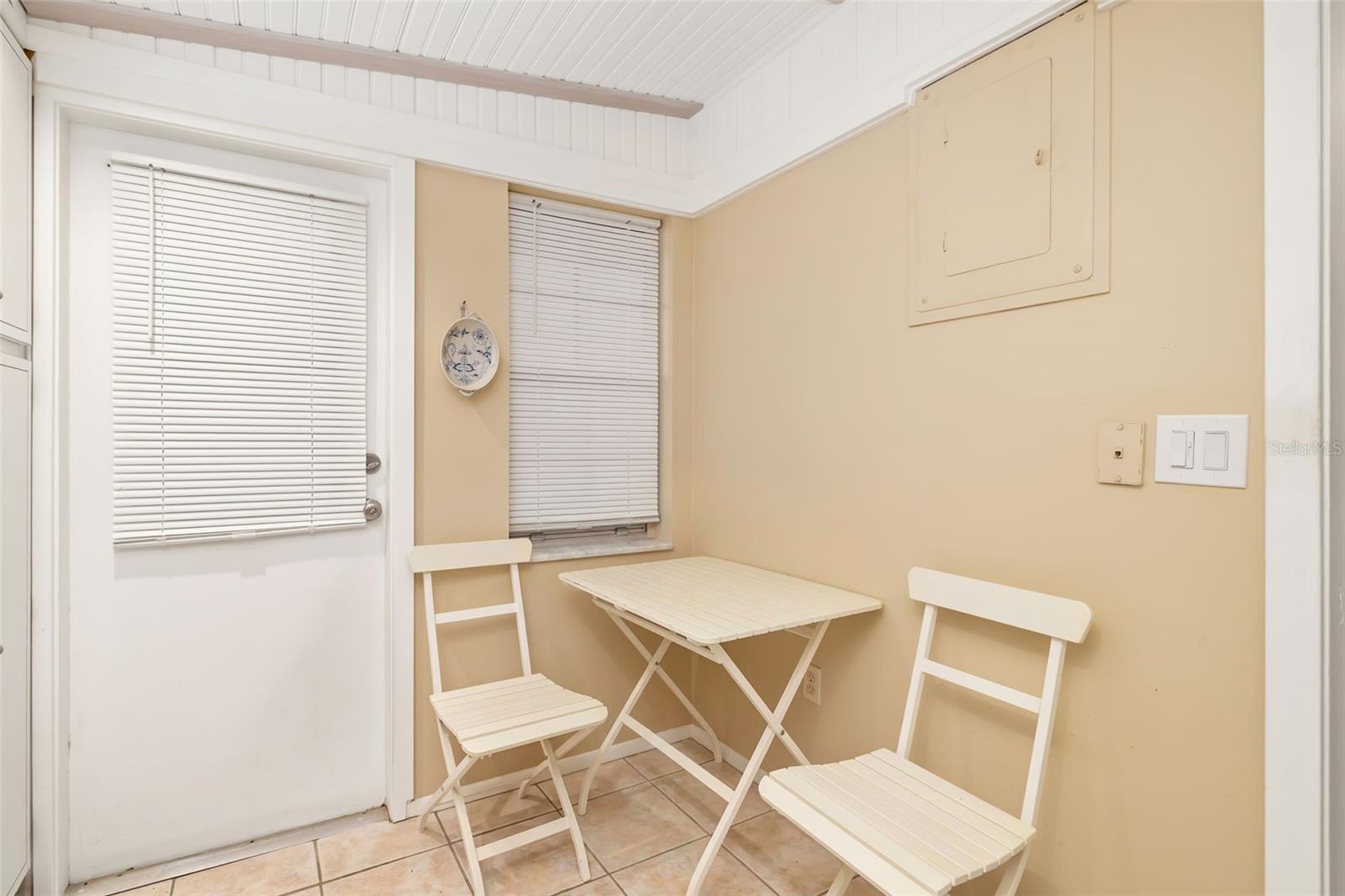 PALM AIRE CONDO 1 - Residential