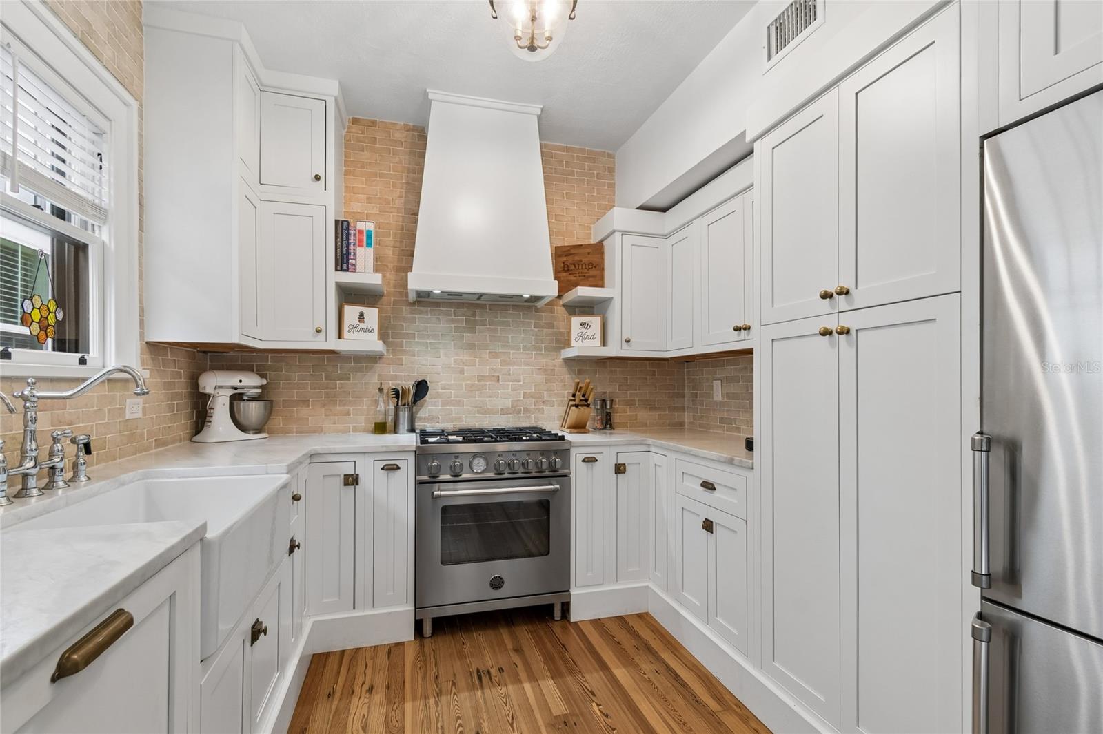 HILCREST - Residential