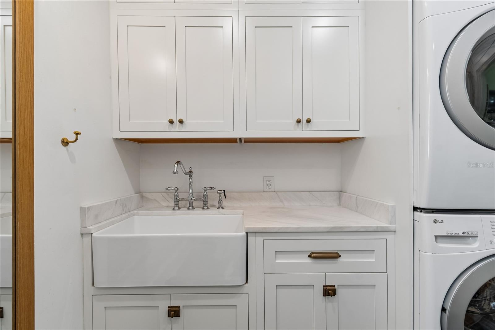 HILCREST - Residential