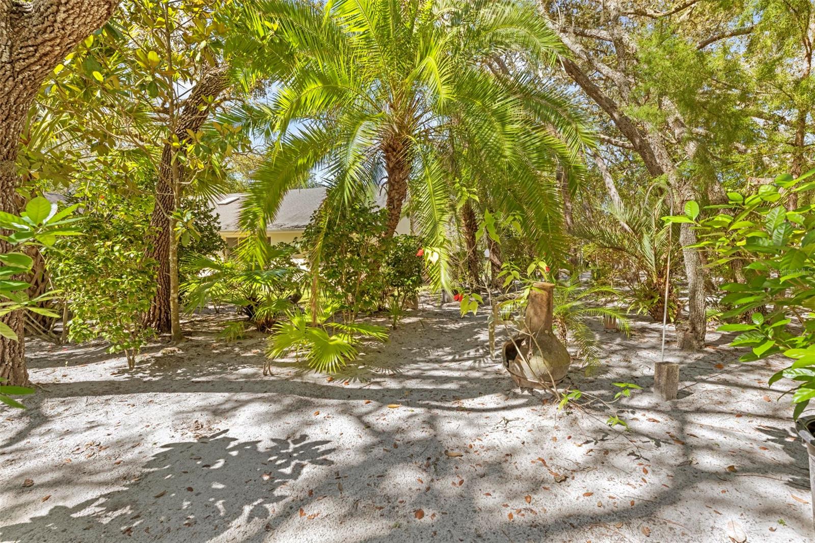 AUTUMN OAKS - Residential