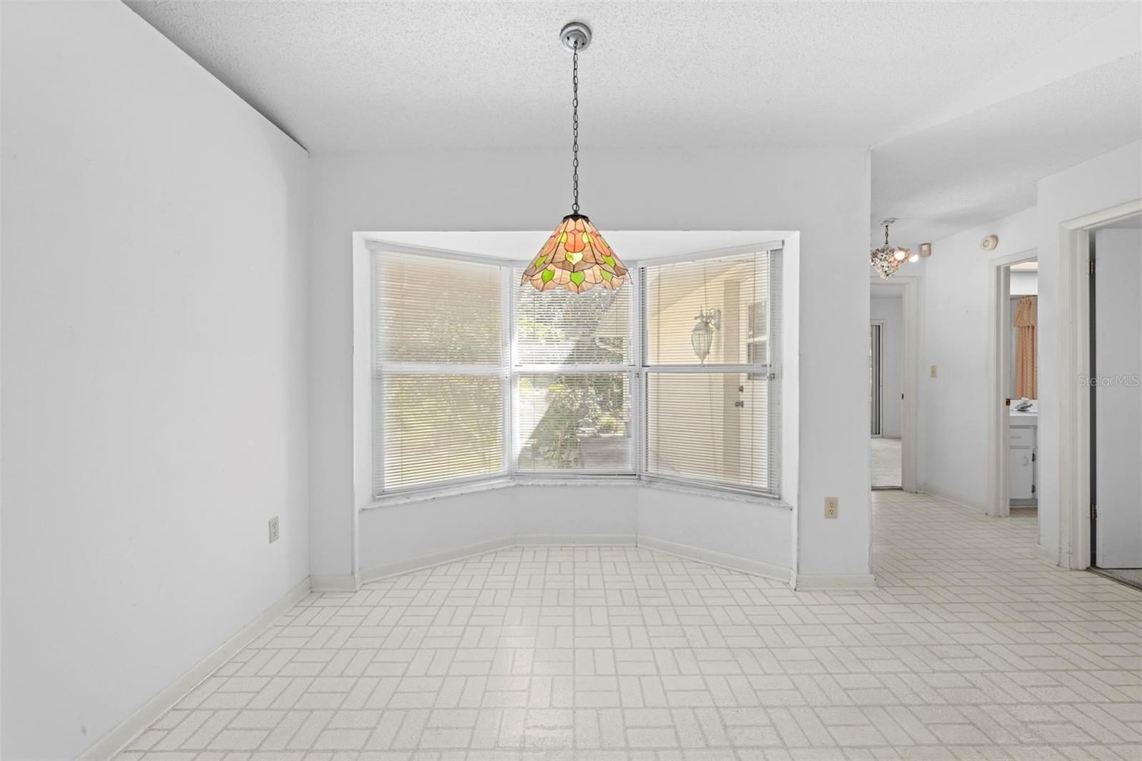 AUTUMN OAKS - Residential