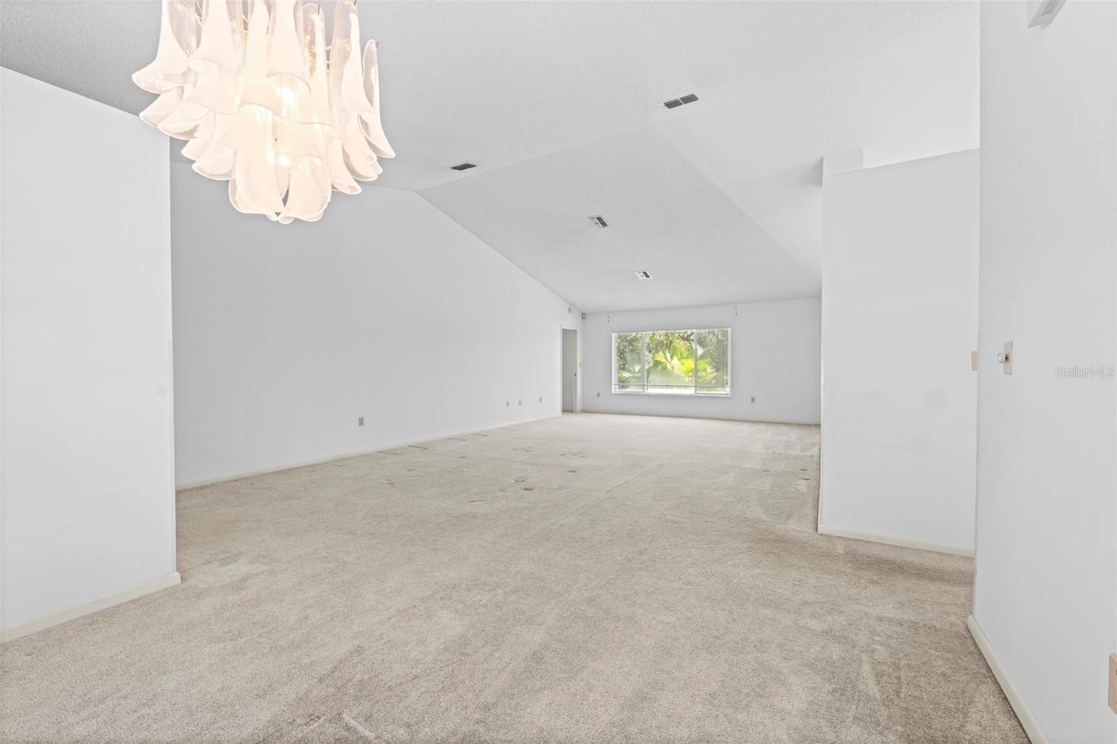 AUTUMN OAKS - Residential