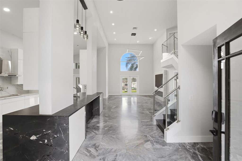 Photo of 673 Lake Harbor Circle, Orlando, FL 32809 (MLS # O6430349)