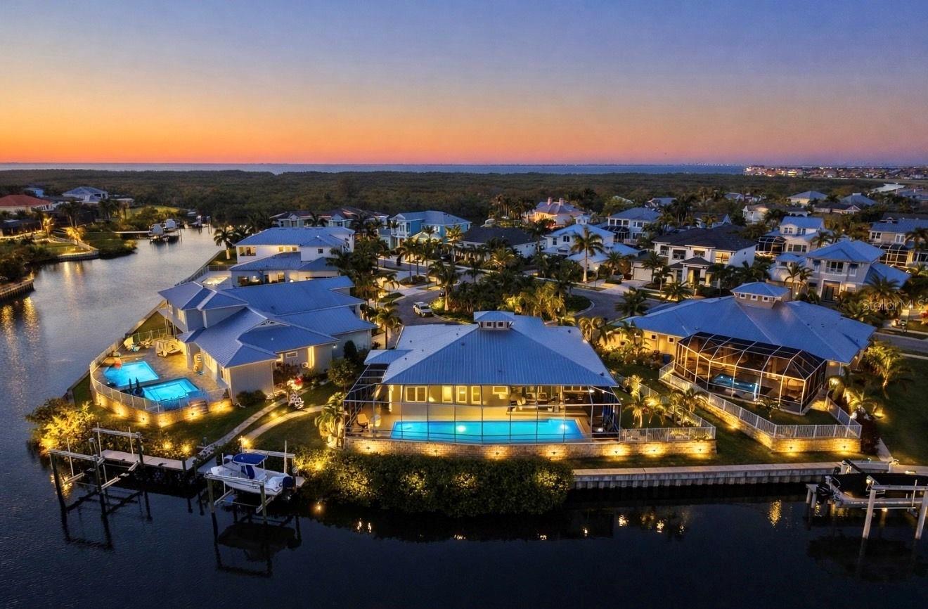 716 PINCKNEY DRIVE, APOLLO BEACH, FL, 33572 2 716 PINCKNEY DRIVE