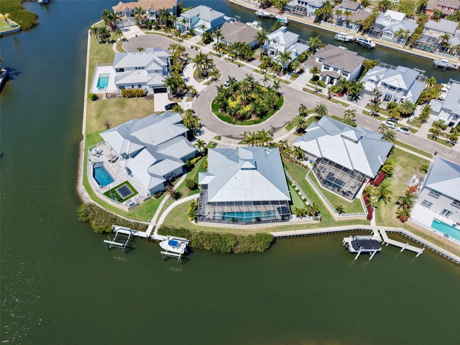 MIRABAY PH 2A-3 - Residential