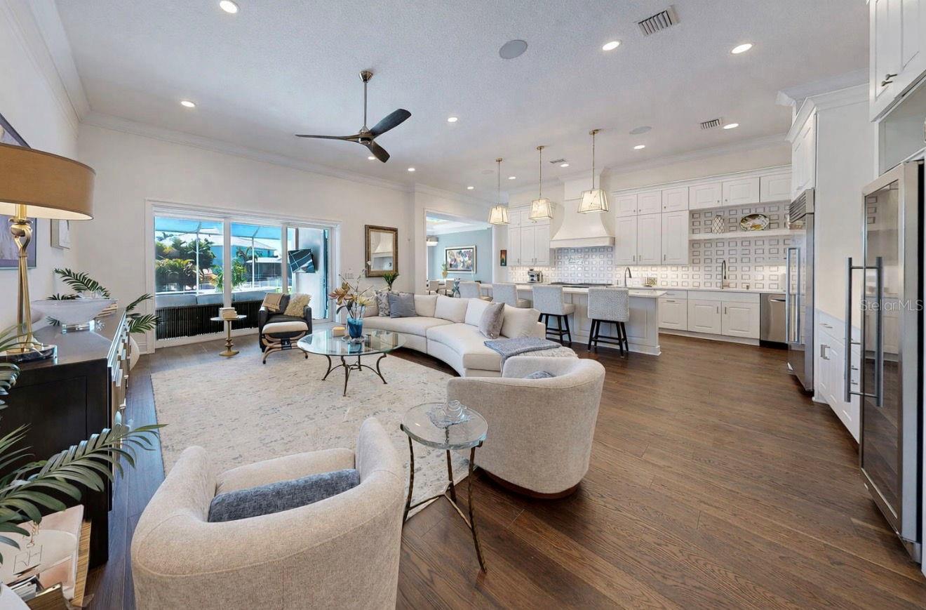 MIRABAY PH 2A-3 - Residential