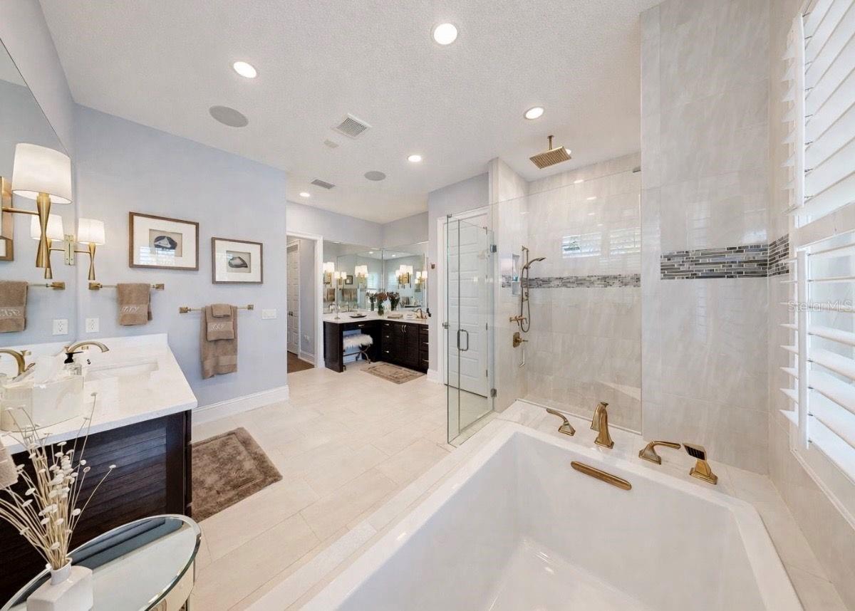 MIRABAY PH 2A-3 - Residential