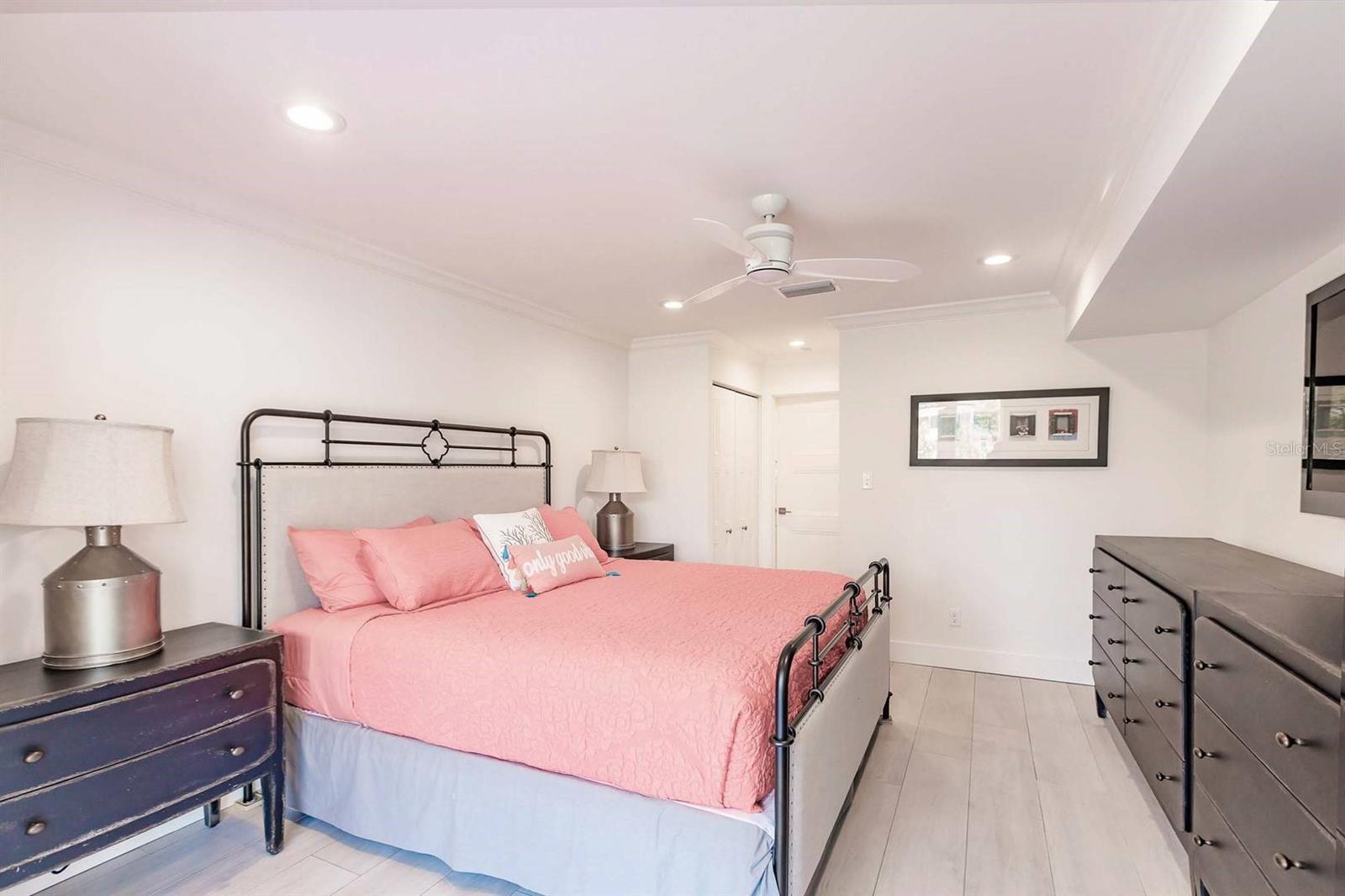 PEPPERTREE BAY III - Residential Lease