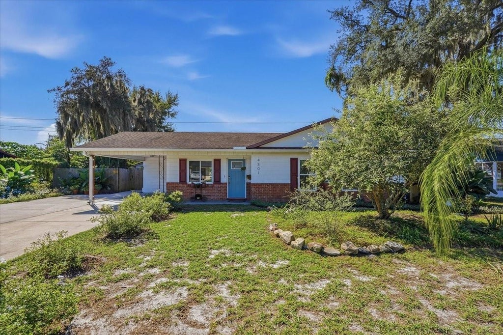 Photo of 4801 Weston Rd, Bartow, FL 33830 (MLS # P4940242)