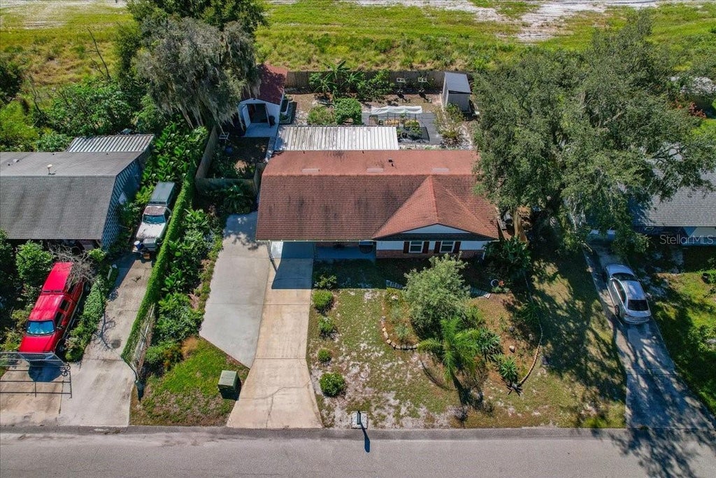 Photo of 4801 Weston Rd, Bartow, FL 33830 (MLS # P4940242)
