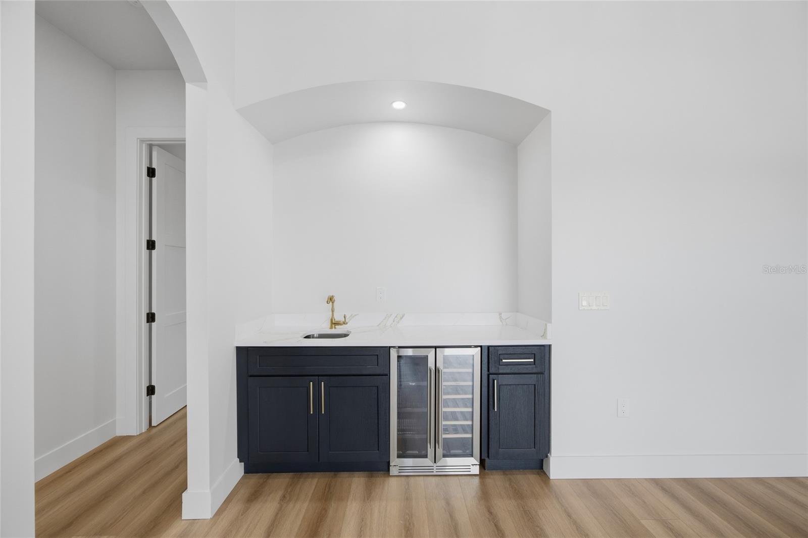 ZZZ UNPLATED - Residential