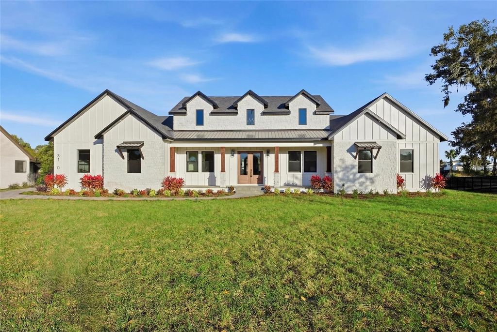 Photo of 3110 Charlie Taylor Road, Plant City, FL 33565 (MLS # TB8463954)