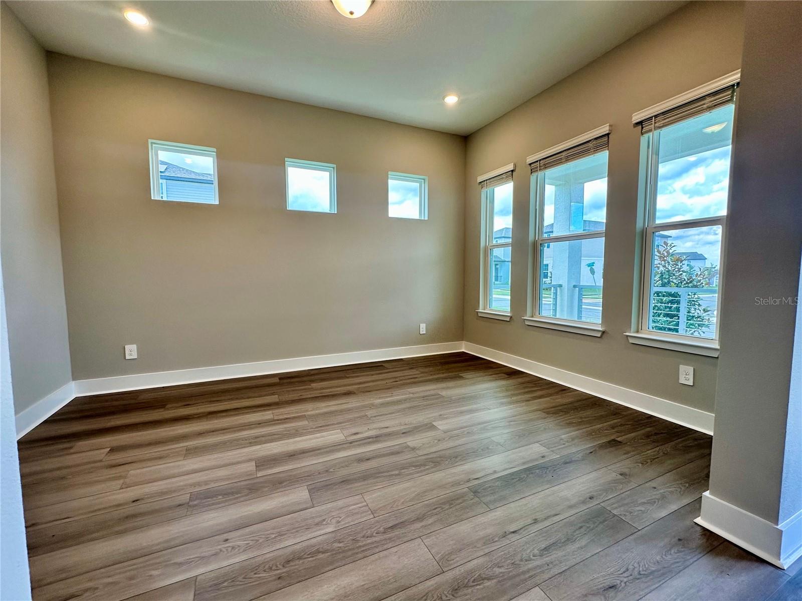 16477 SILVER BROOK WAY