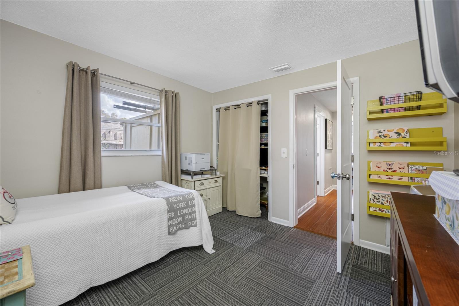 LEISURE ACRES - Residential