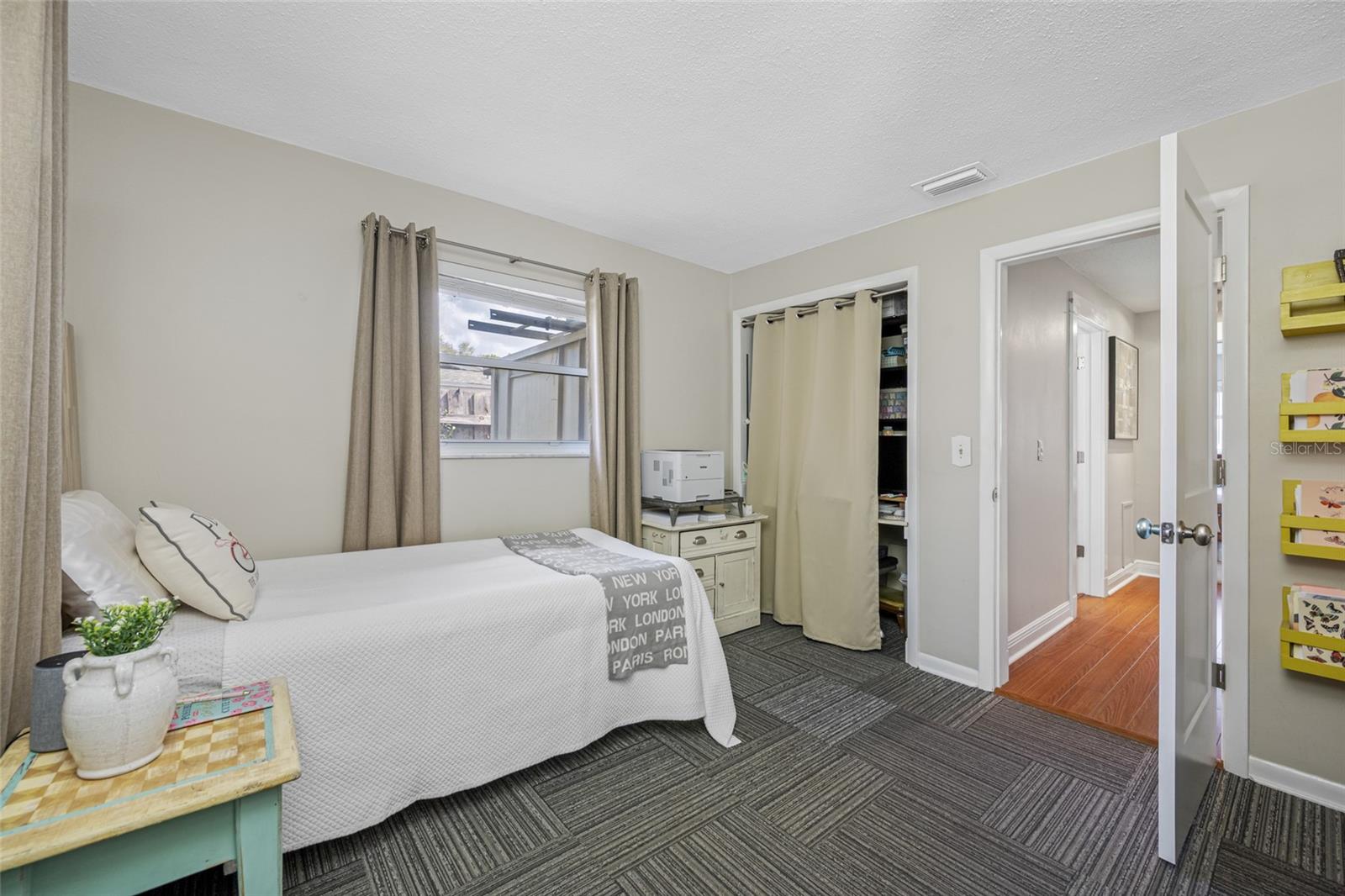 LEISURE ACRES - Residential