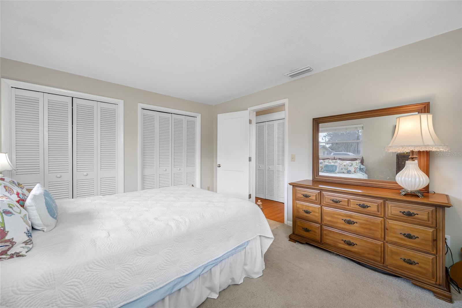 LEISURE ACRES - Residential