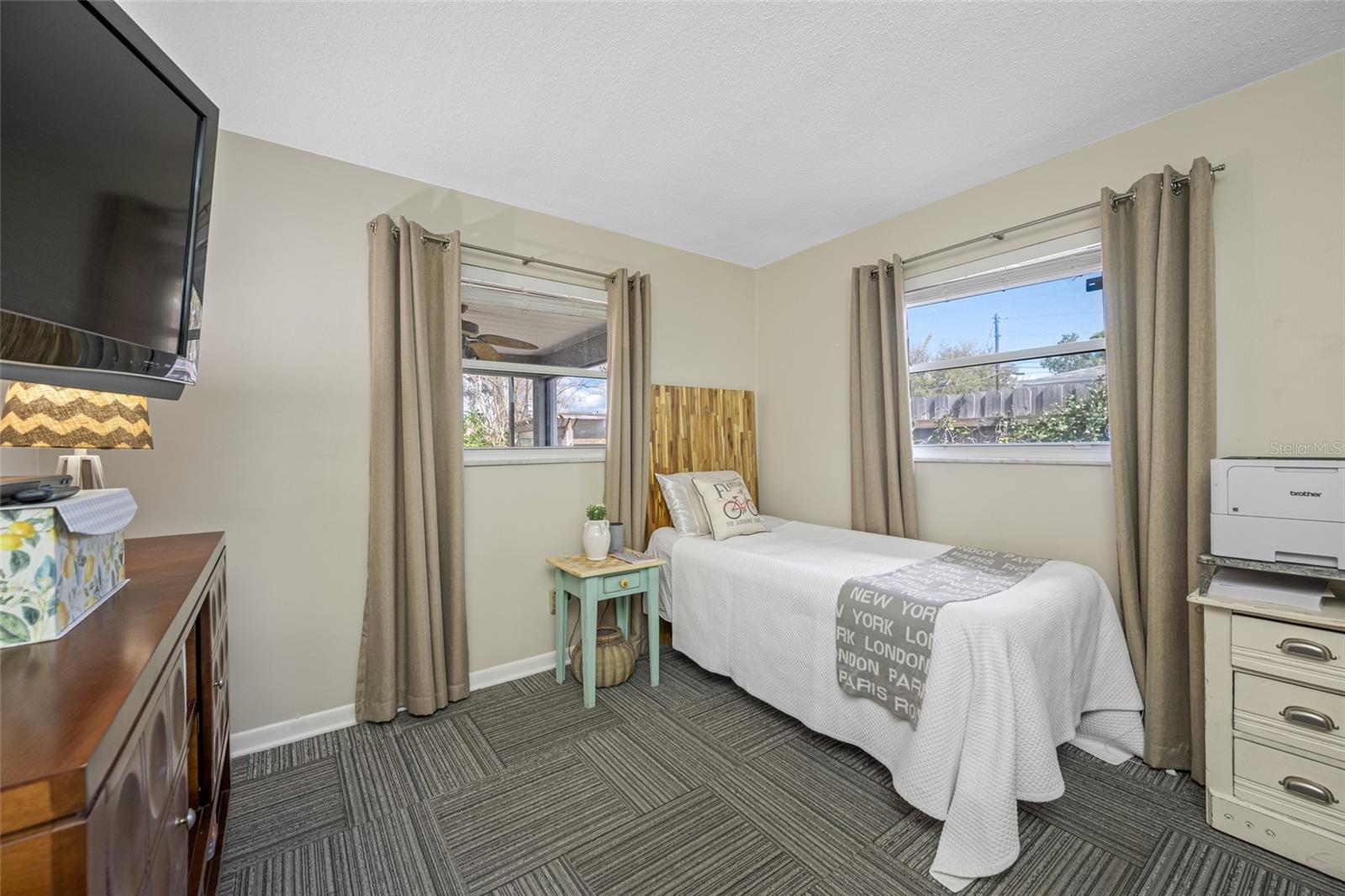 LEISURE ACRES - Residential