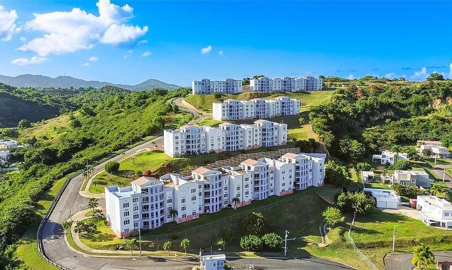 Experience elevated coastal living in this spectacular two-level penthouse featuring breathtaking, unobstructed direct ocean views. This exceptional residence offers three comfortable bedrooms, two full bathrooms, a separate laundry room, and a fully equipped kitchen, and is available for rent completely furnished and turnkey. Designed for both relaxation and entertainment, the property boasts a private balcony overlooking the sea, an enclosed terrace with a built-in bar, and an expansive rooftop ideal for gatherings or enjoying the ocean breeze and panoramic scenery. The unit includes two side-by-side parking spaces and is located within a gated community with double access control, swimming pool, and playground. Conveniently situated near the expressway and main roads, as well as premier shopping, fine dining, and the largest marina in the Caribbean, Puerto del Rey, this penthouse presents a rare opportunity to rent a refined coastal retreat in a prime and highly accessible location.