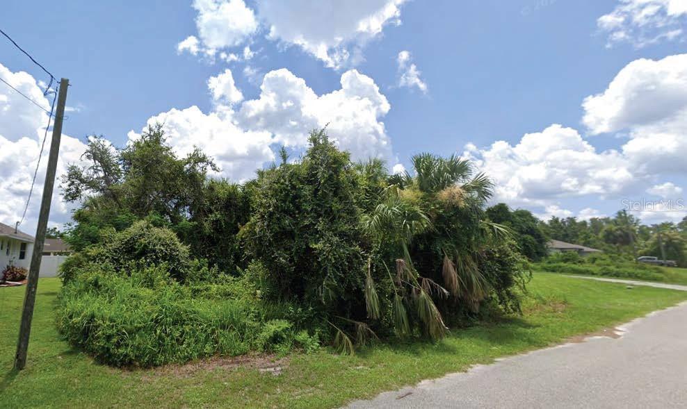 PORT CHARLOTTE SUB 12 - Land