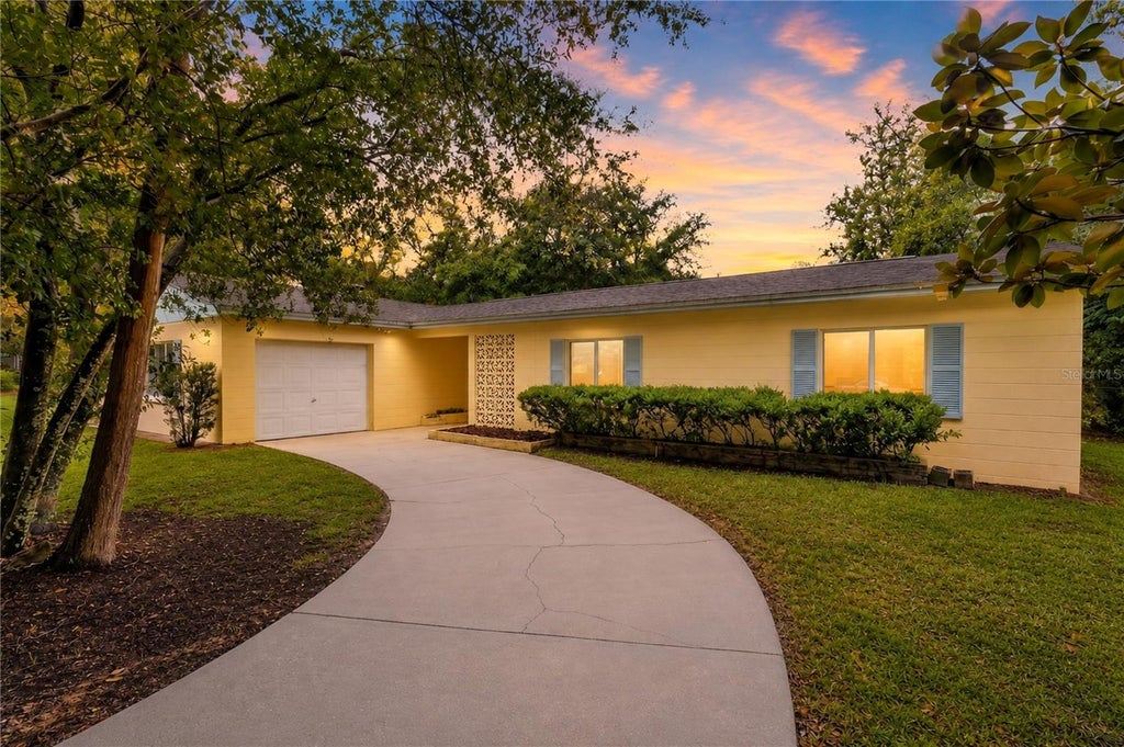 Photo of 2002 NW 36th Drive, Gainesville, FL 32605 (MLS # GC542743)