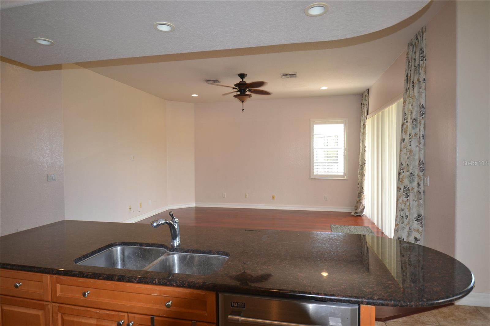 SUNSET BAY TARPON SPGS - Residential Lease