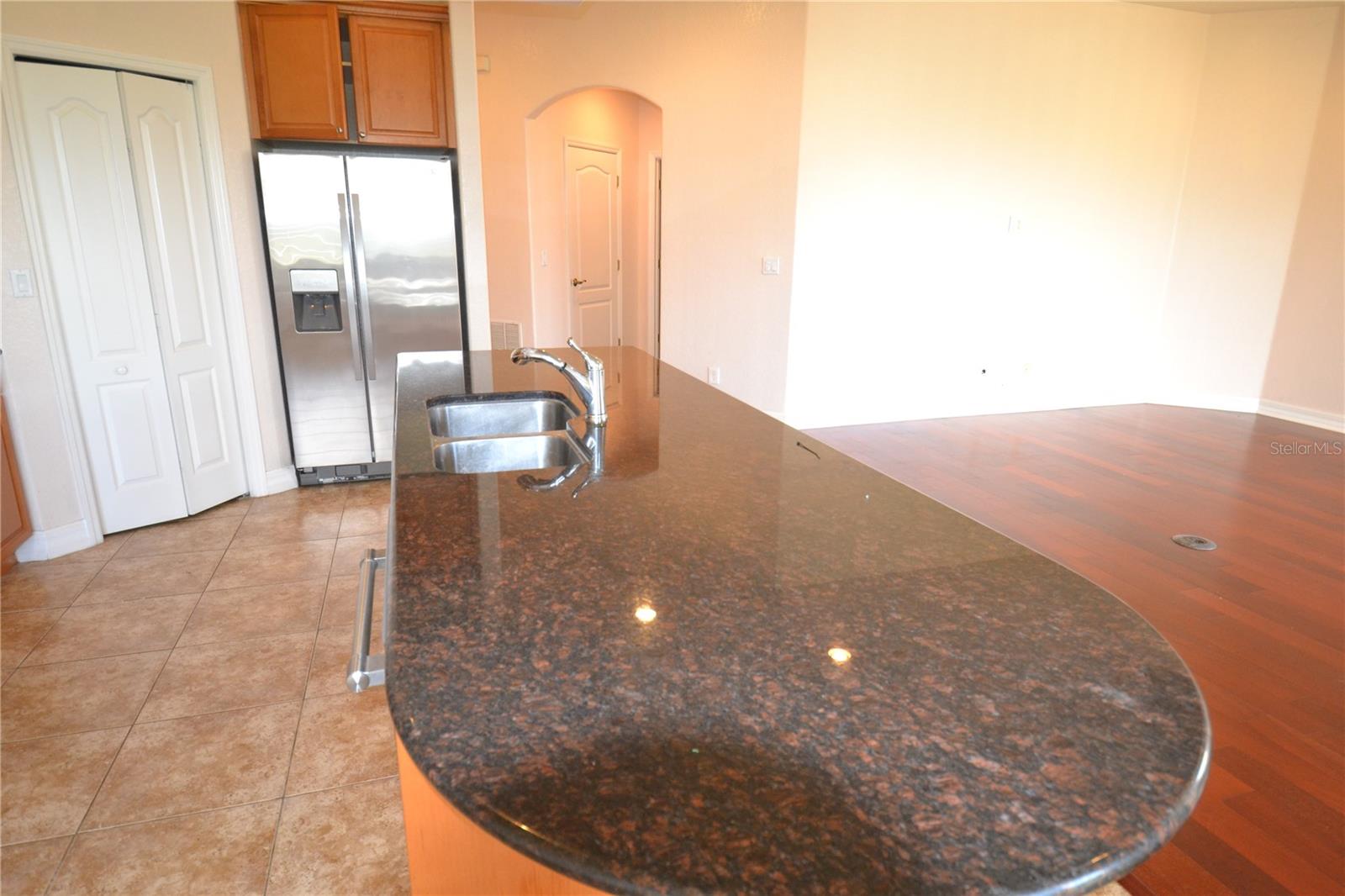 SUNSET BAY TARPON SPGS - Residential Lease
