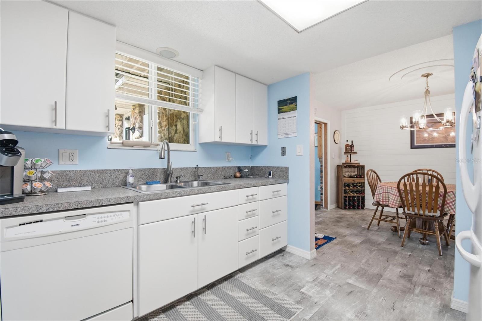 NO SUBDIVISION - Residential