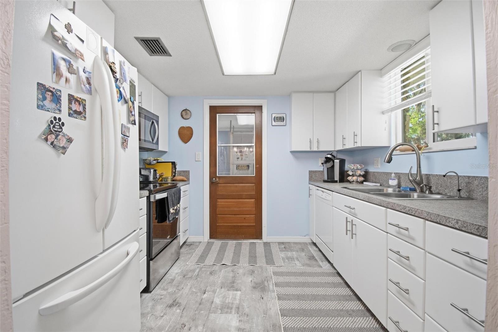 NO SUBDIVISION - Residential