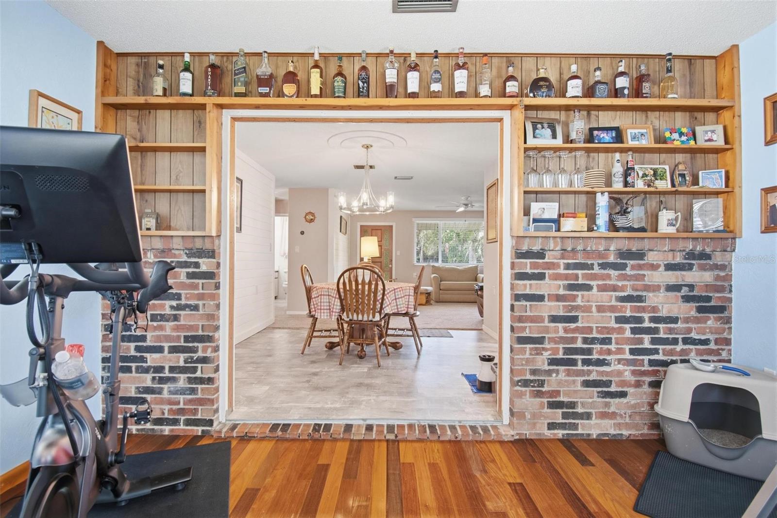 NO SUBDIVISION - Residential