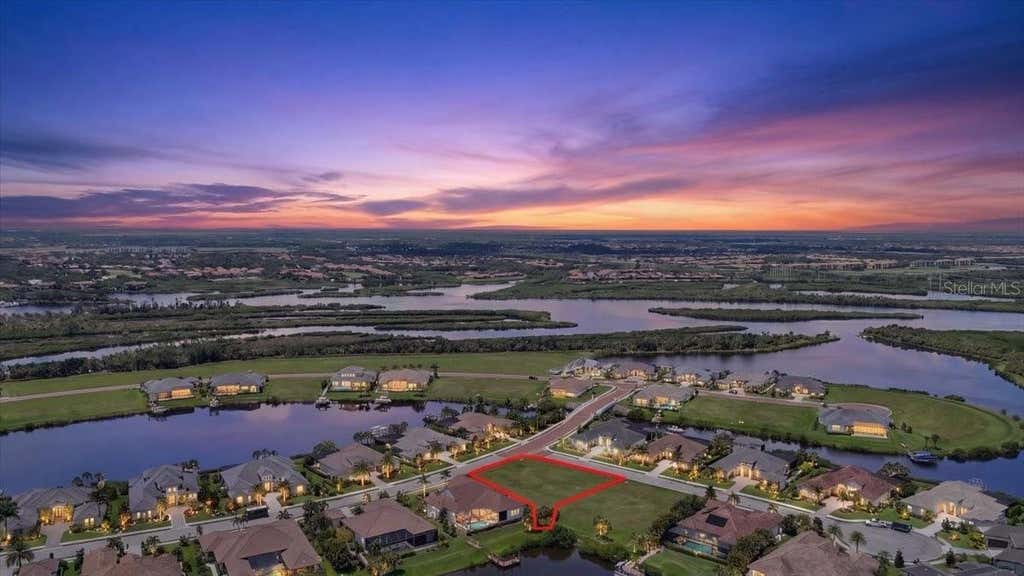 Photo of 11404 Harbourside Lane, Parrish, FL 34219 (MLS # A4697367)