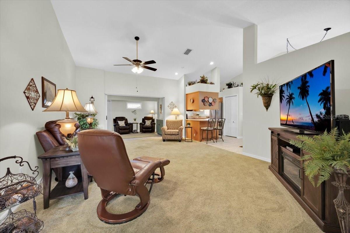 SWEETWATER GOLF & TENNIS CLUB ADD 02 - Residential