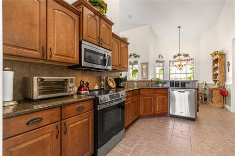 Tiny photo for 10304 SE 41st Terrace, Belleview, FL 34420 (MLS # OM724836)