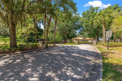 Tiny photo for 10304 SE 41st Terrace, Belleview, FL 34420 (MLS # OM724836)
