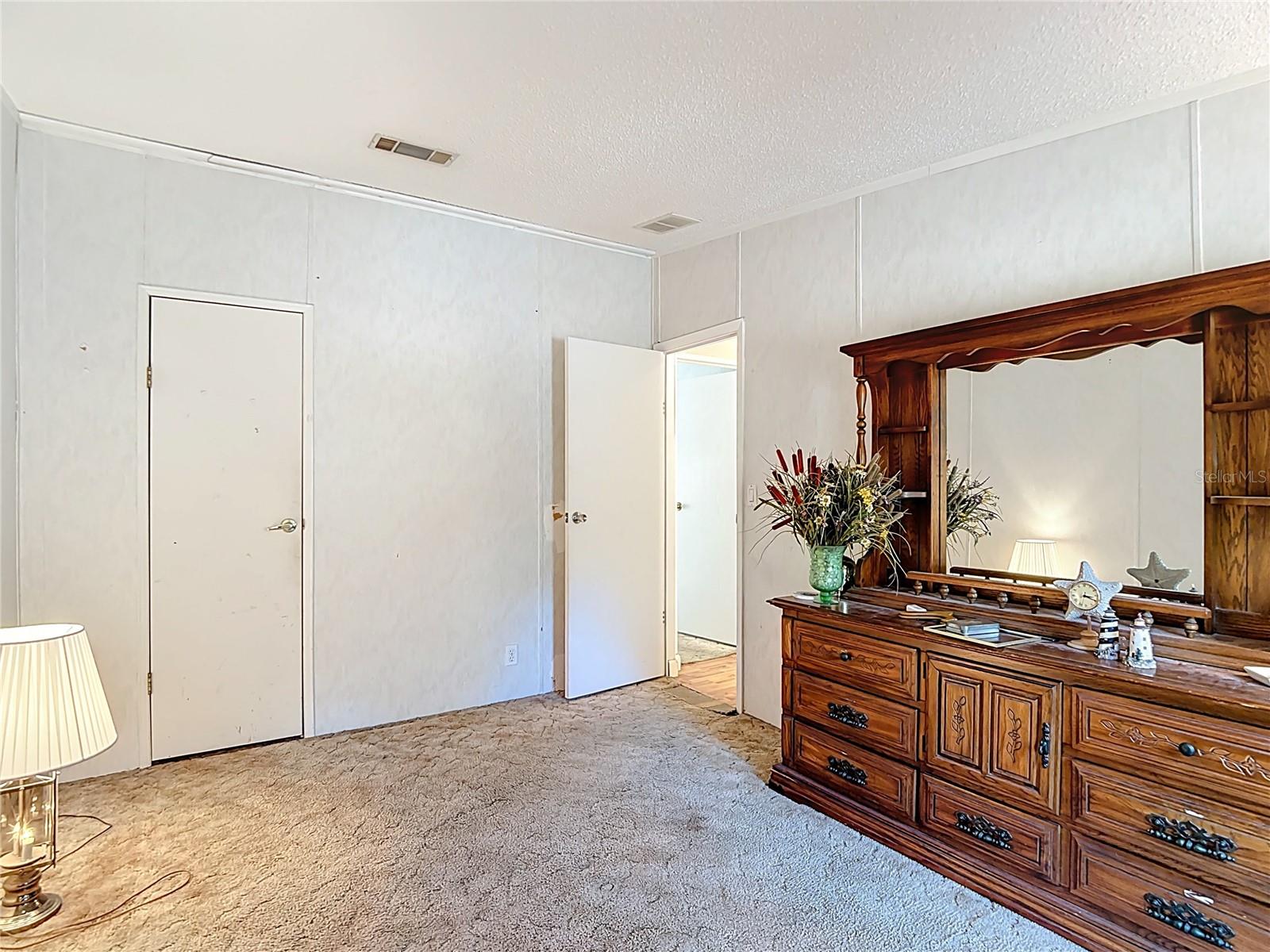 SECTION 30, TOWNSHIP 24 SOUTH, RANGE 17 EAST - Residential