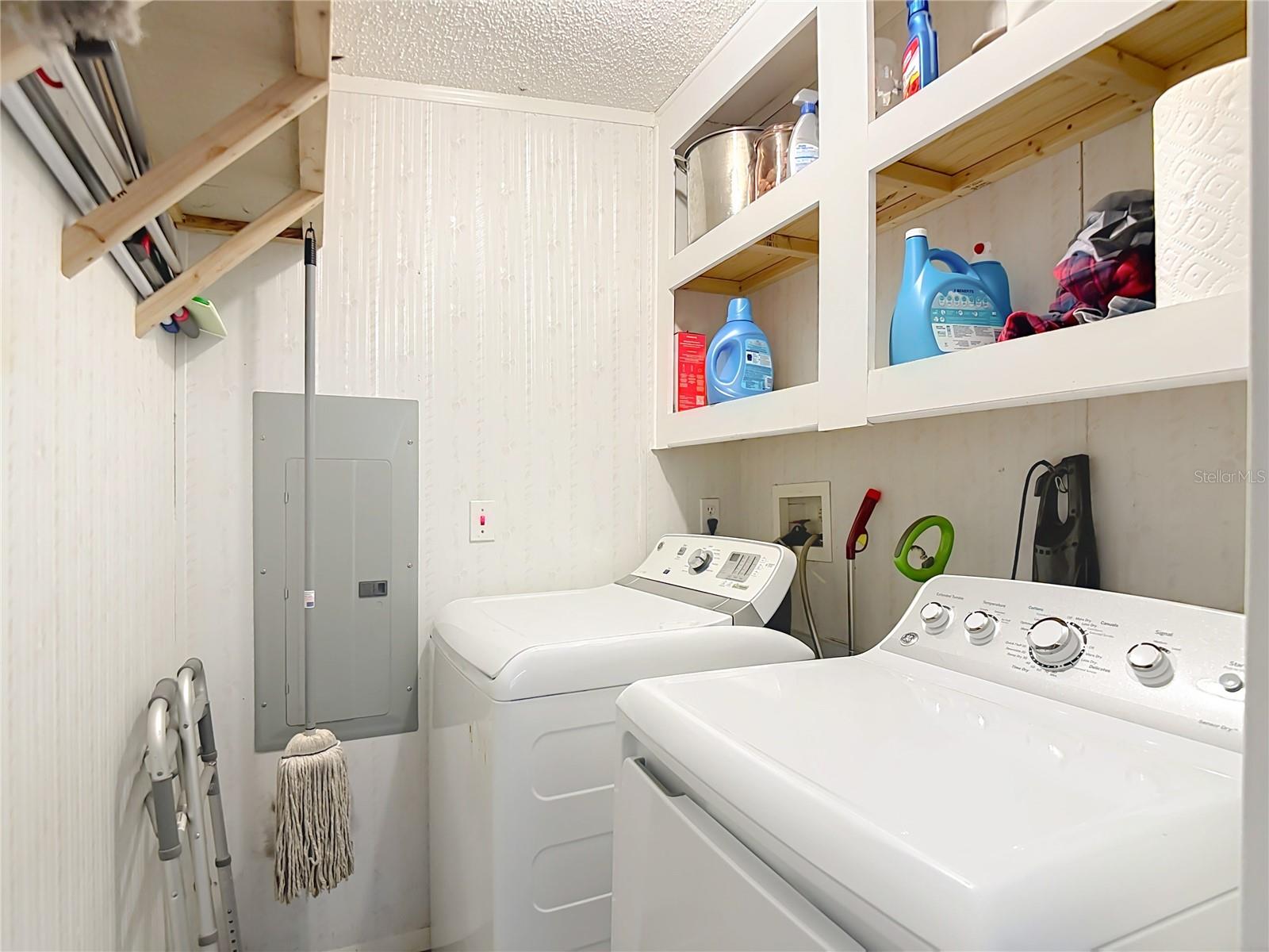 SECTION 30, TOWNSHIP 24 SOUTH, RANGE 17 EAST - Residential