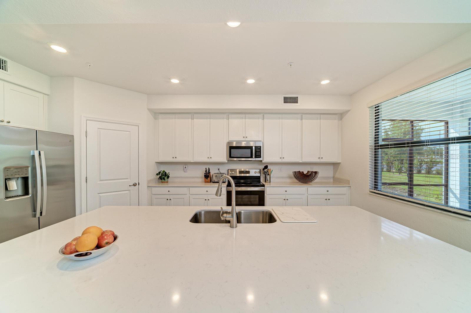 MONTSERRAT AT UTC - Residential Lease