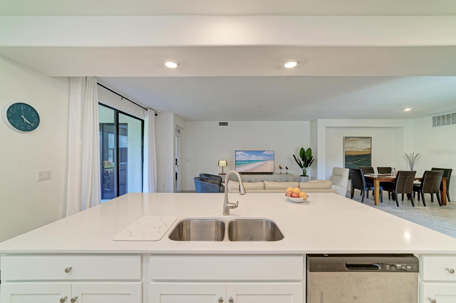 MONTSERRAT AT UTC - Residential Lease