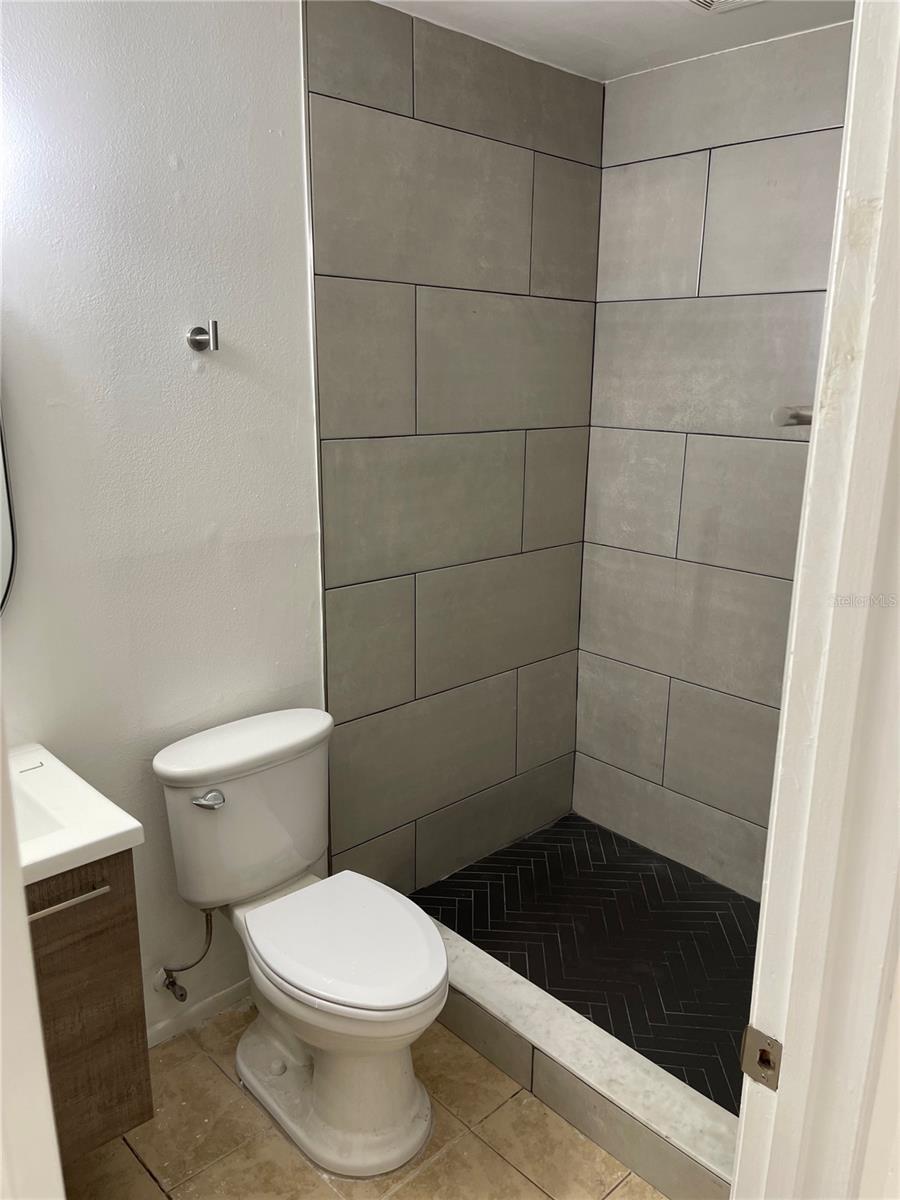 UNPLATTED - Residential Lease