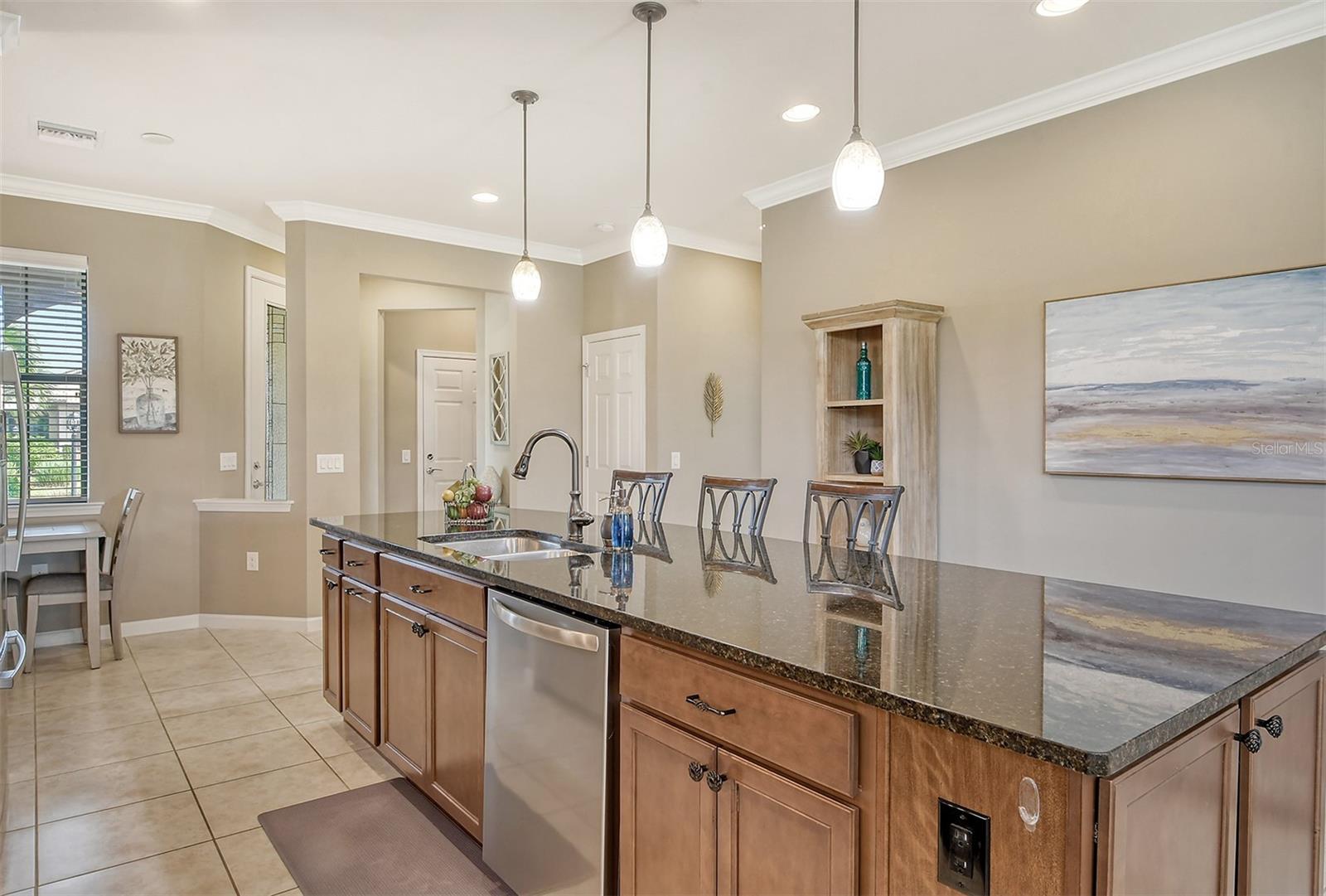 DEL WEBB PH I-B SUBPHASES D & F - Residential Lease