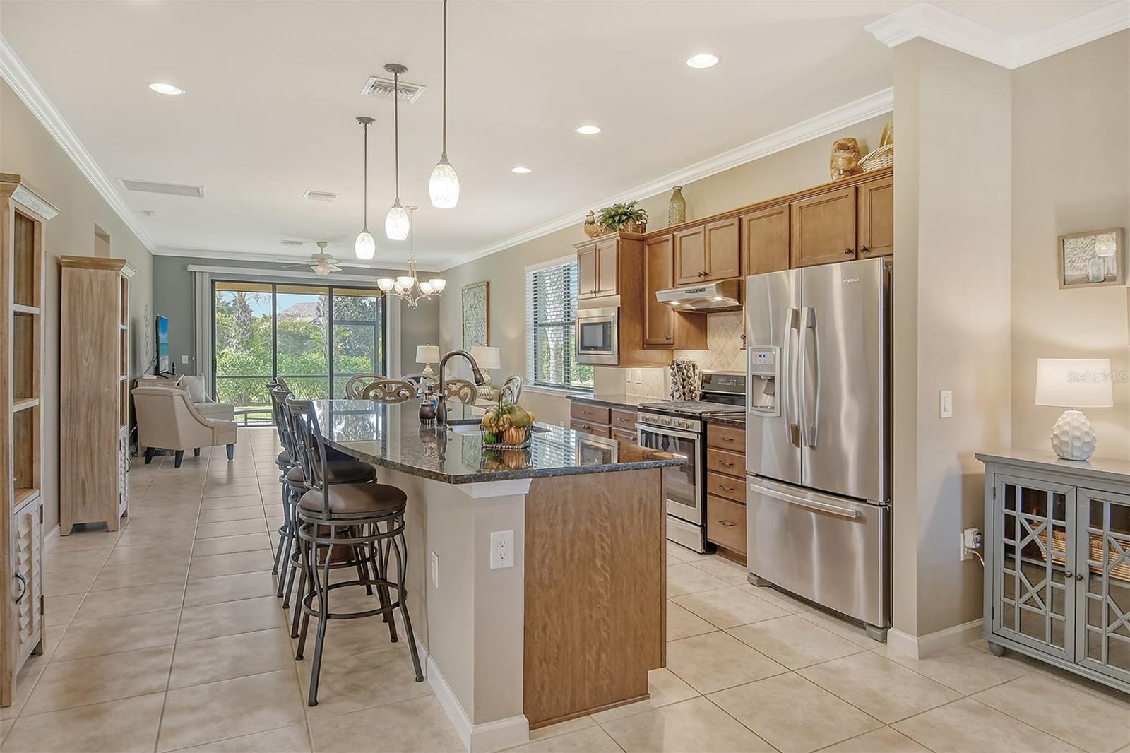 DEL WEBB PH I-B SUBPHASES D & F - Residential Lease