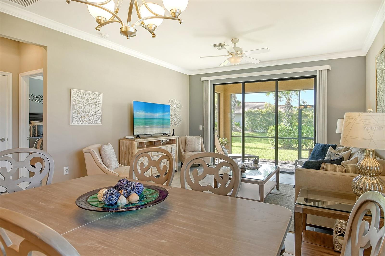 DEL WEBB PH I-B SUBPHASES D & F - Residential Lease