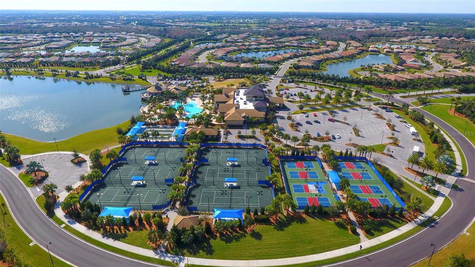 DEL WEBB PH I-B SUBPHASES D & F - Residential Lease